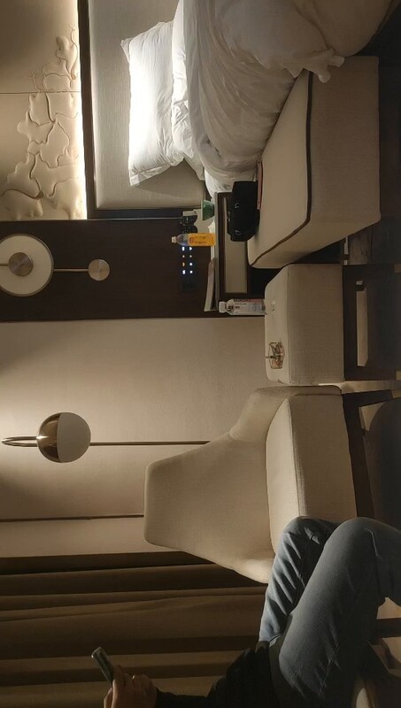 高档车主约炼神仙般美女疯狂啪啪